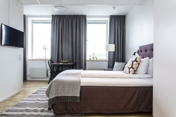 biz apartment solna