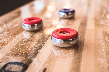 quality hotel the box