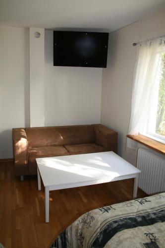 lilla huset pa slatten bandb