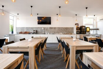 Almnas Park Hotel,Sodertalje>>Nykvarn,3 star
