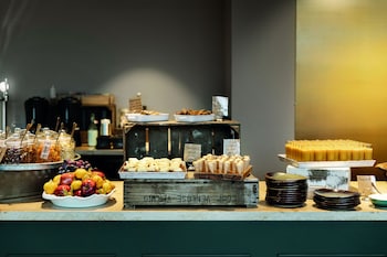 Elite Hotel Carolina Tower,Stockholm>>Solna,4 star