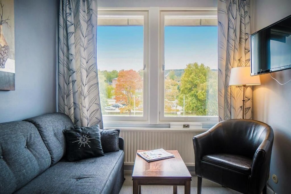 city hotel