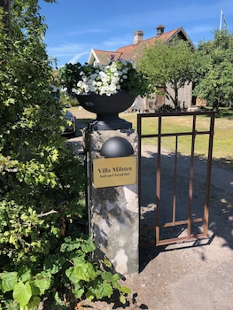 Villamilsten Bed & Breakfast,Götene>>Gamla Staden,4 star