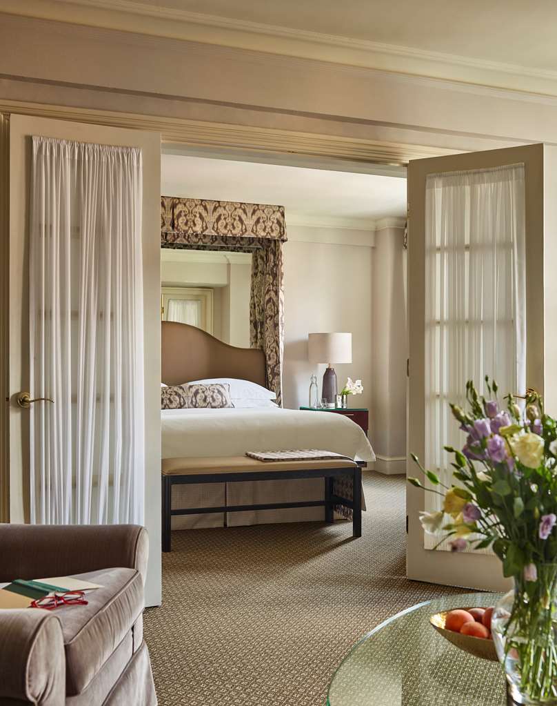 the eliot hotel
