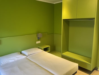 hotel liberty self check in