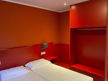 hotel liberty self check in