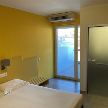 hotel liberty self check in