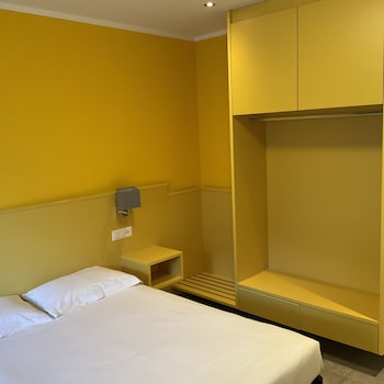 hotel liberty self check in