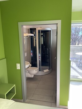 hotel liberty self check in