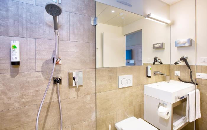 b smart motel landquart