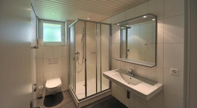 Youth Hostel Engelberg,Grafenort>>Engelberg,2 star