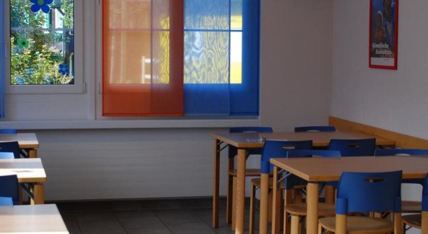 Youth Hostel Engelberg,Grafenort>>Engelberg,2 star