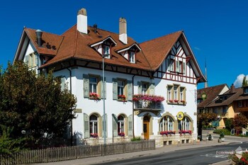 Gasthof Drei Eidgenossen,Bösingen>>Avry-Devant-Pont,4 star