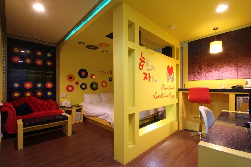 show hotel