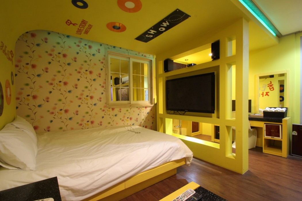 show hotel