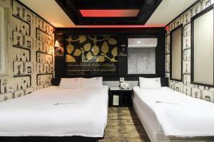 show hotel