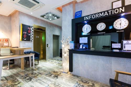 show hotel