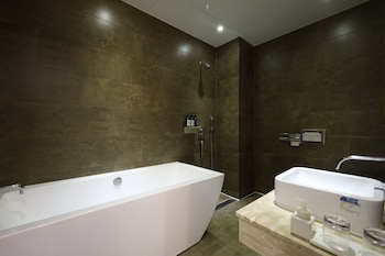 trt hotel