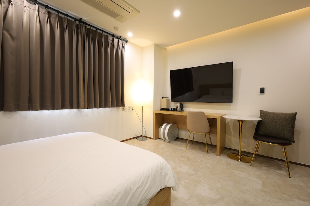 trt hotel