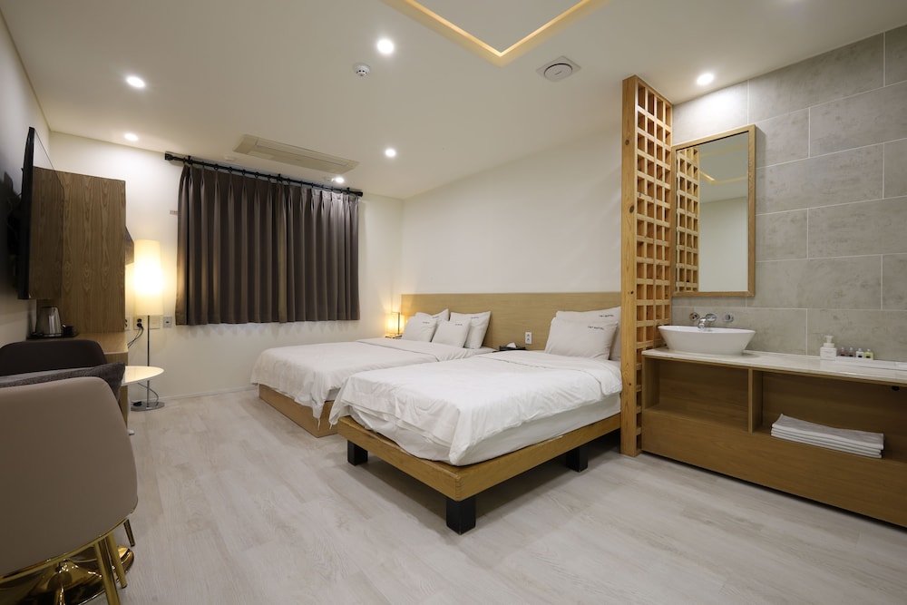 trt hotel
