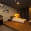 hotel gray