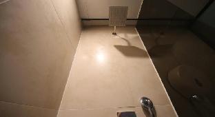 brown dot hotel beomil