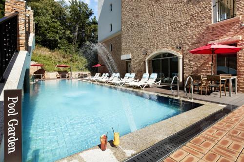 hotel thesoom forest