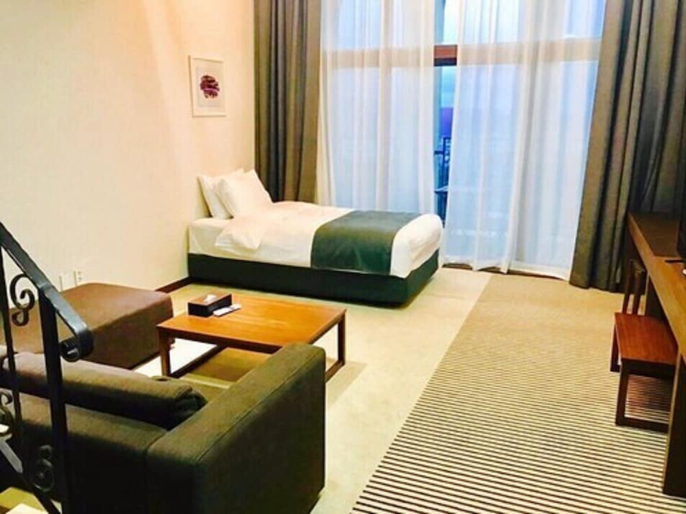 hotel thesoom forest