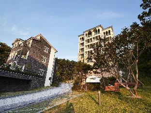 hotel thesoom forest