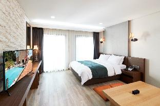 hotel thesoom forest