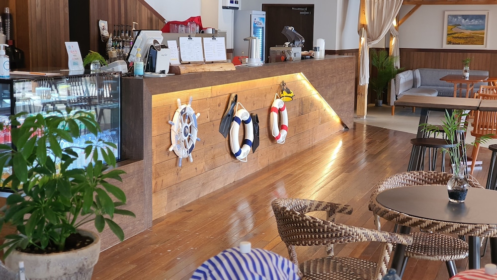 cheonjiyeon crystal hotel