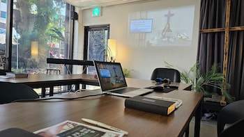 cheonjiyeon crystal hotel