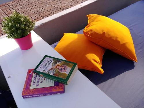 hause itaewon hostel