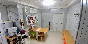 hause itaewon hostel