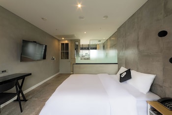 hotel the designers seoul station