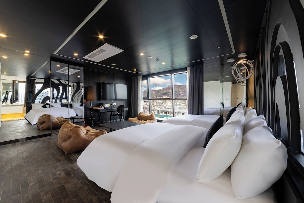 hotel the designers seoul station