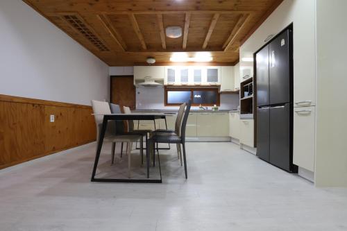 Z Hotel,South Korea>>Cheongju,3 star