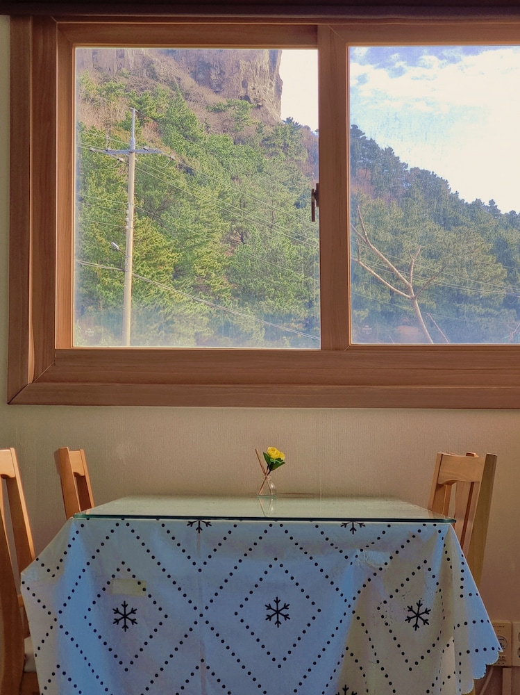 jeju the oceanhill pension