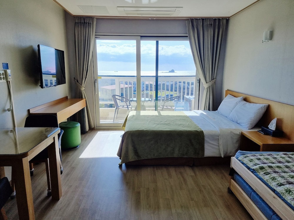 jeju the oceanhill pension