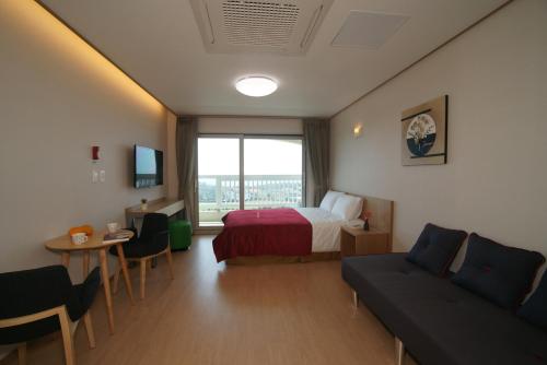 jeju the oceanhill pension