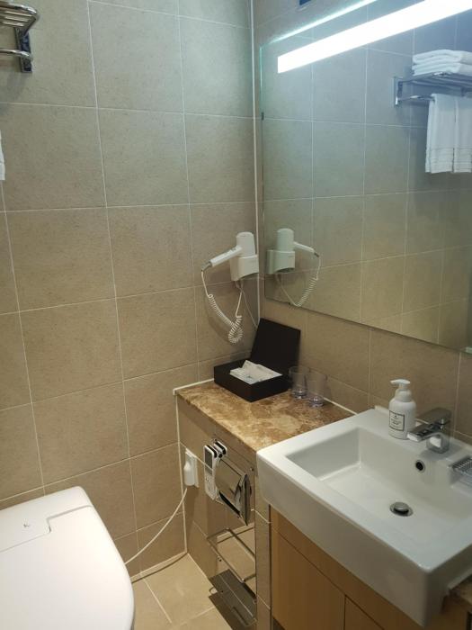 hotel vella suite suwon