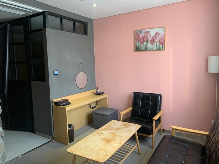 hotel vella suite suwon