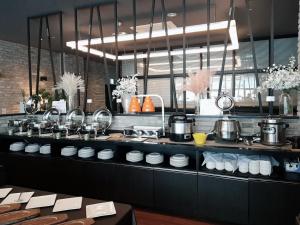 hotel vella suite suwon