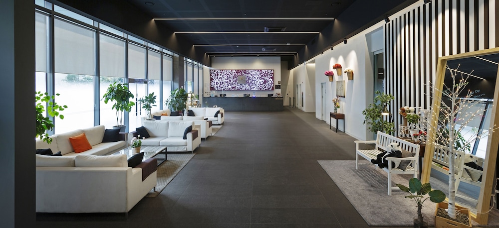 grand city hotel changwon