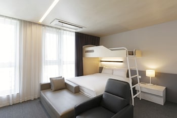 grand city hotel changwon