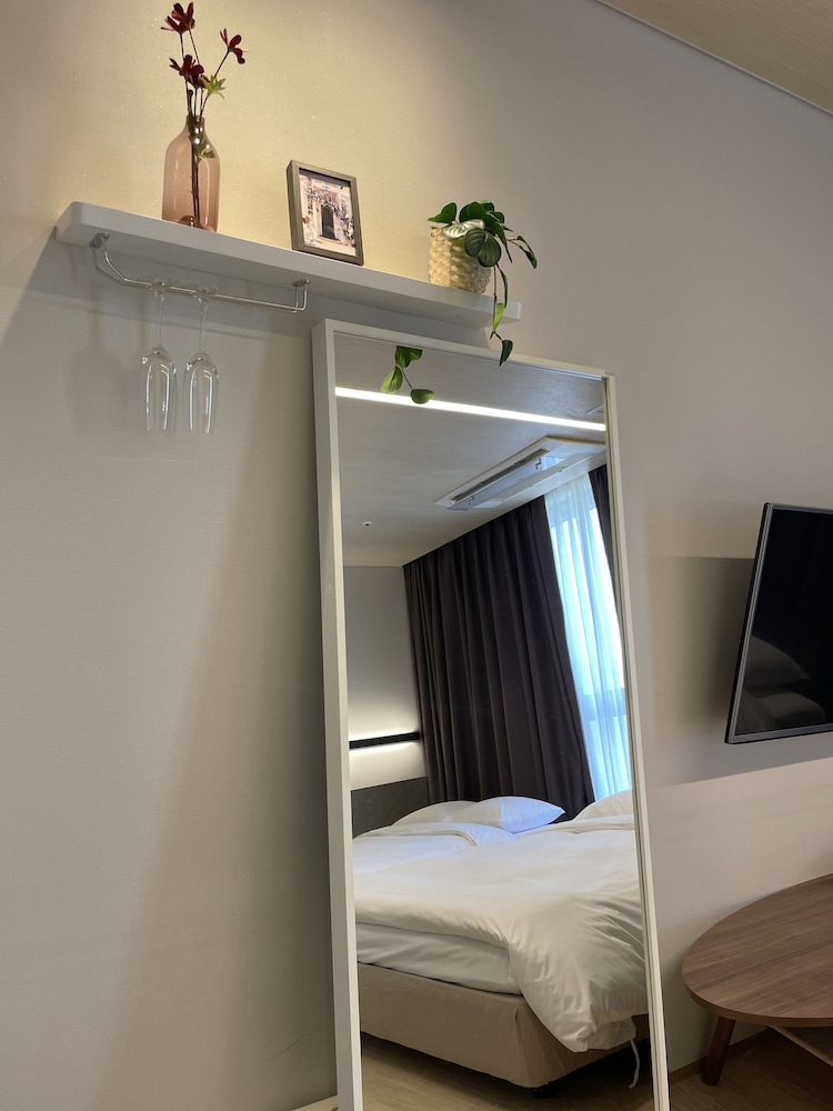 grand city hotel changwon