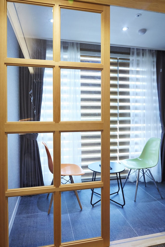 royal square hotel seoul