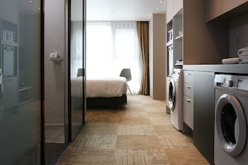 royal square hotel seoul