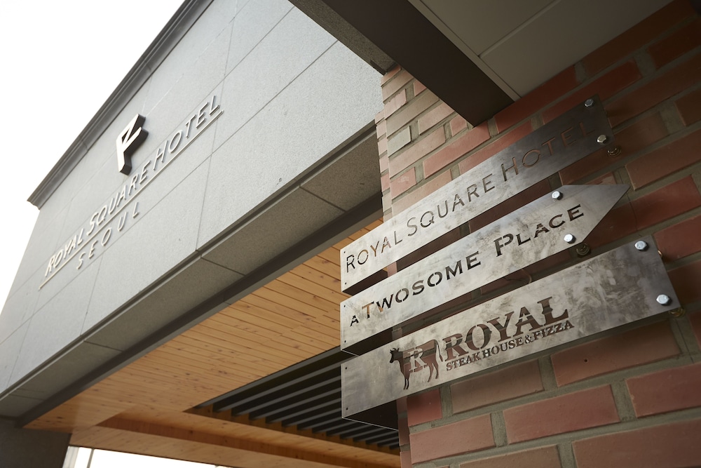 royal square hotel seoul