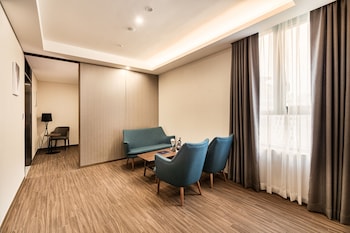 Wd Hotel,Gwanak-Gu>>Dongjak-Gu,3 star